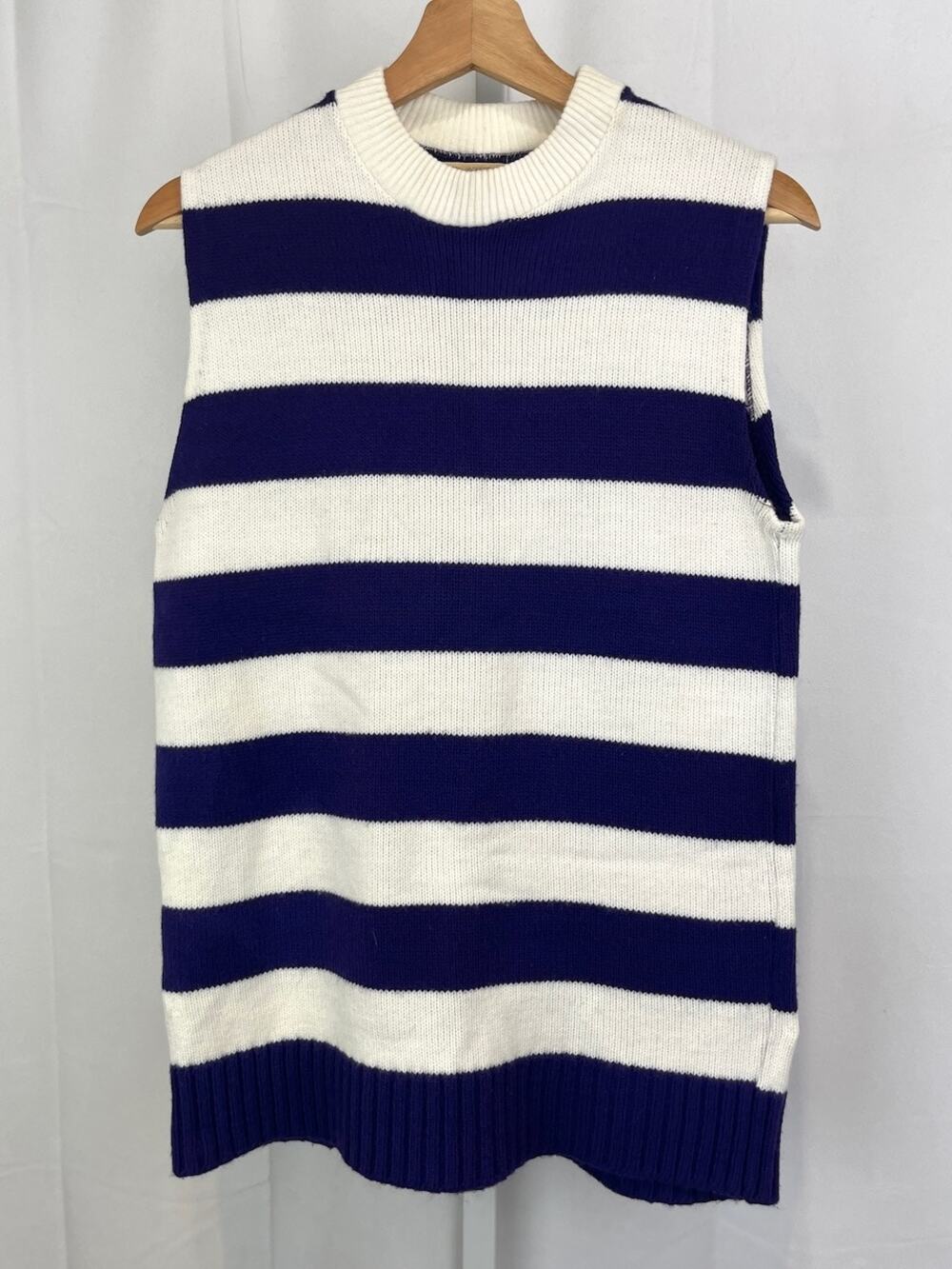 CHICAGO KNITTING MILLS VTG 38 S M Striped Sleeveless Sweater Mock Purple White